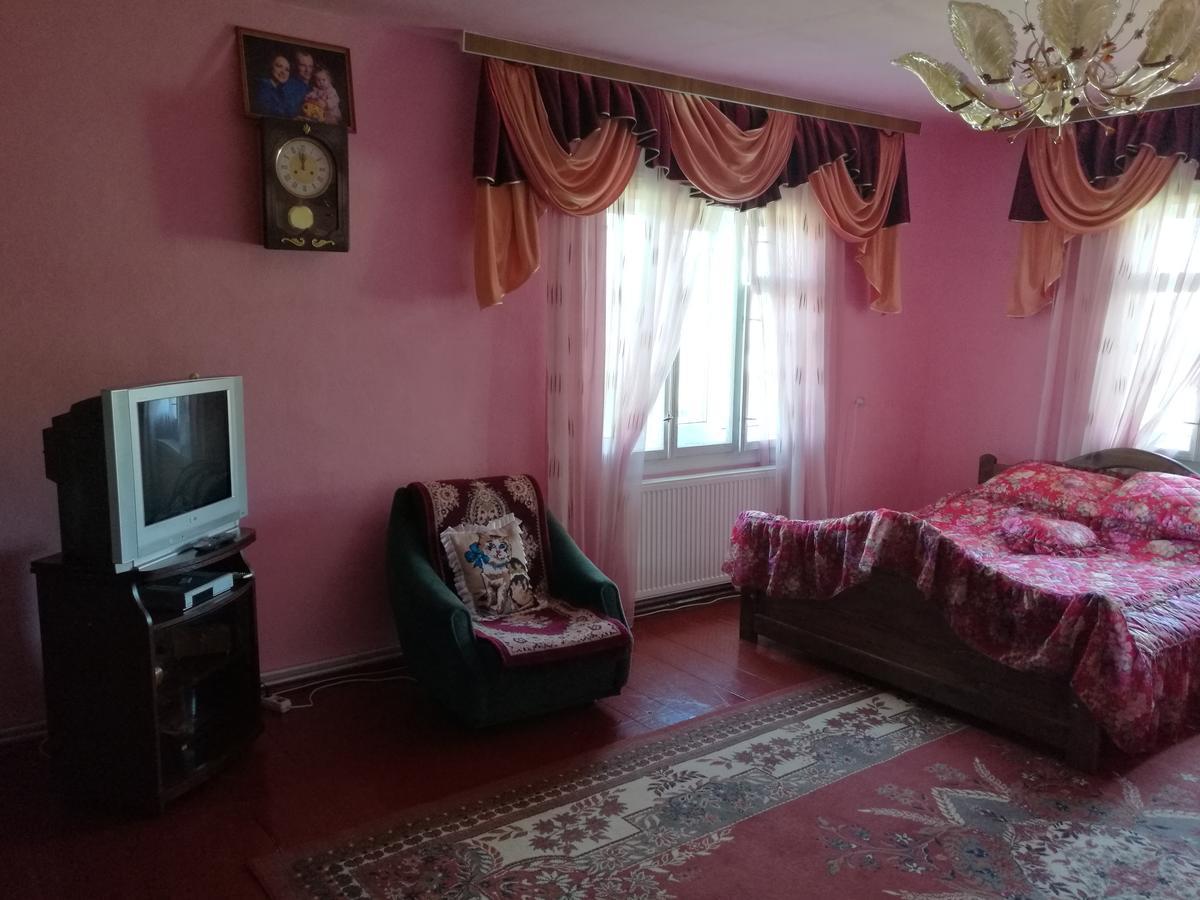 Gutsulska Oselya Villa Krivopol'ye Eksteriør billede